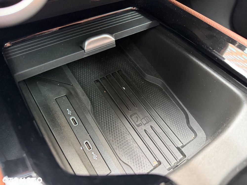 Skoda Superb 2.0 TDI SCR 4x4 L&K DSG - 22
