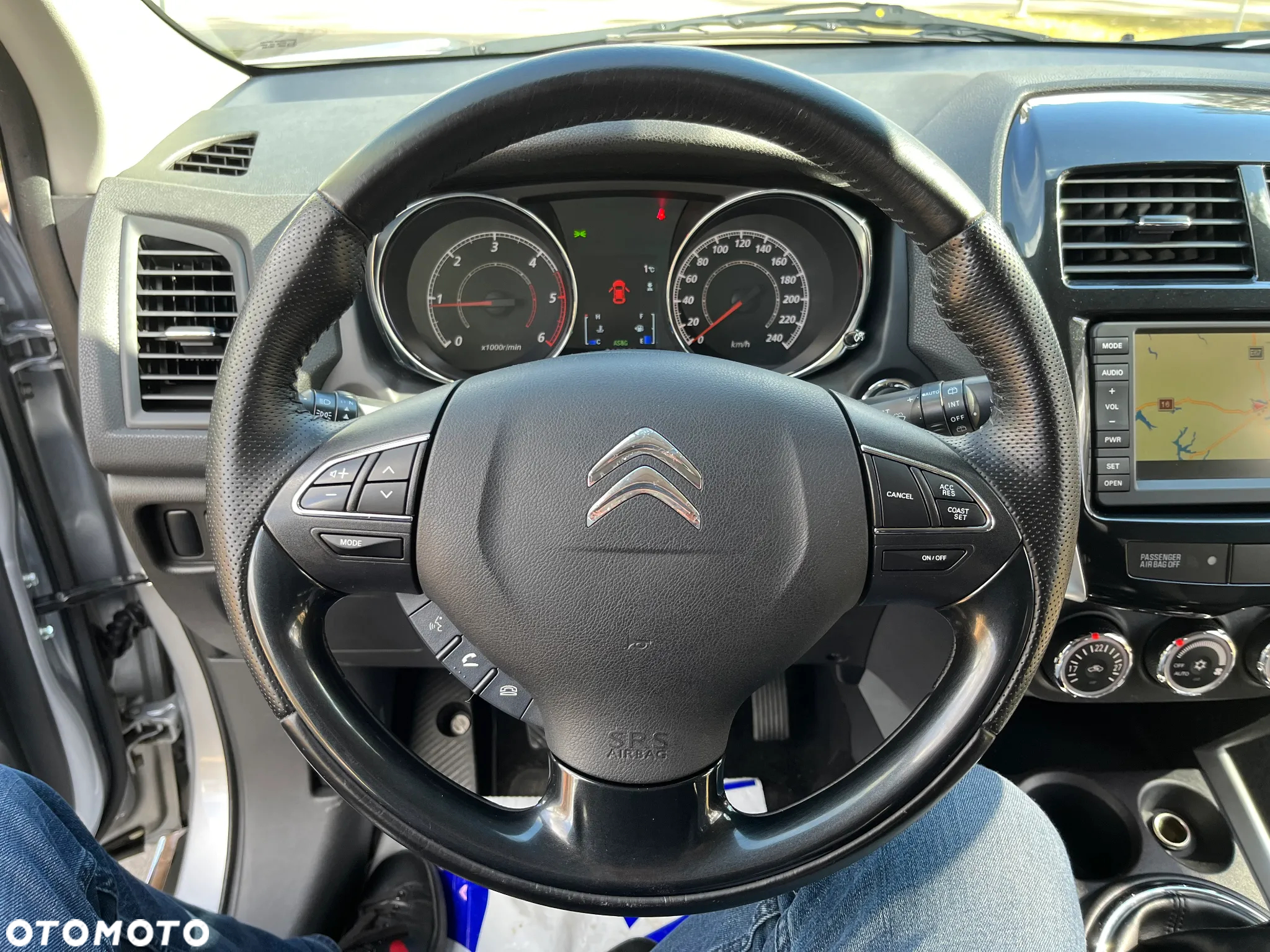 Citroën C4 Aircross e-HDi 150 Stop & Start 4WD Exclusive - 37