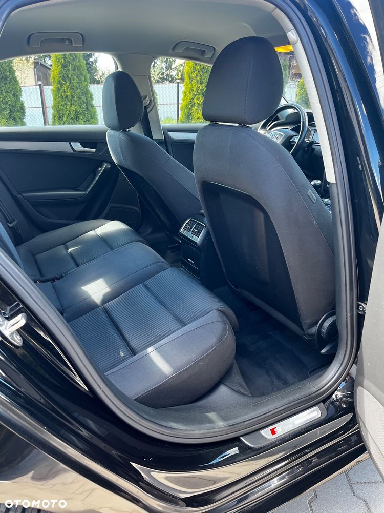 Audi A4 Limousine - 31