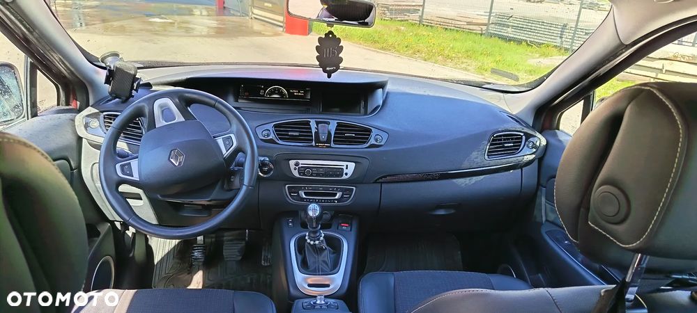 Renault Scenic 1.5dCi TomTom Edition - 9
