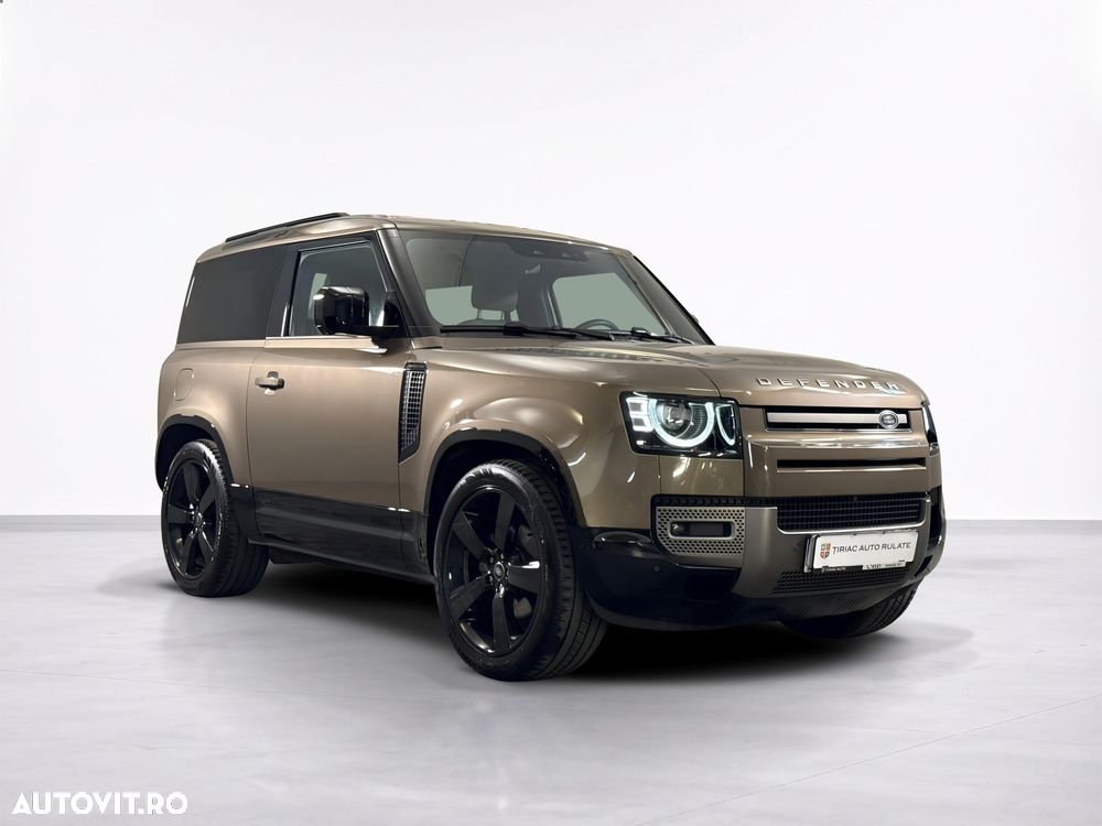 Land Rover Defender - 8