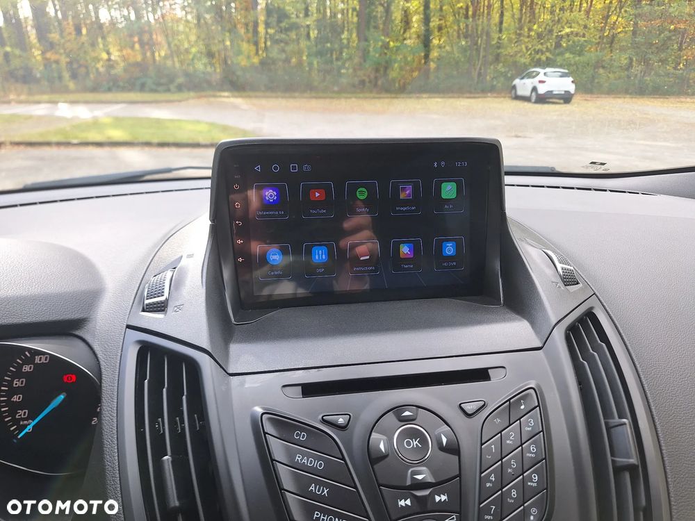 Ford Kuga 2.0 TDCi 2x4 Titanium - 23