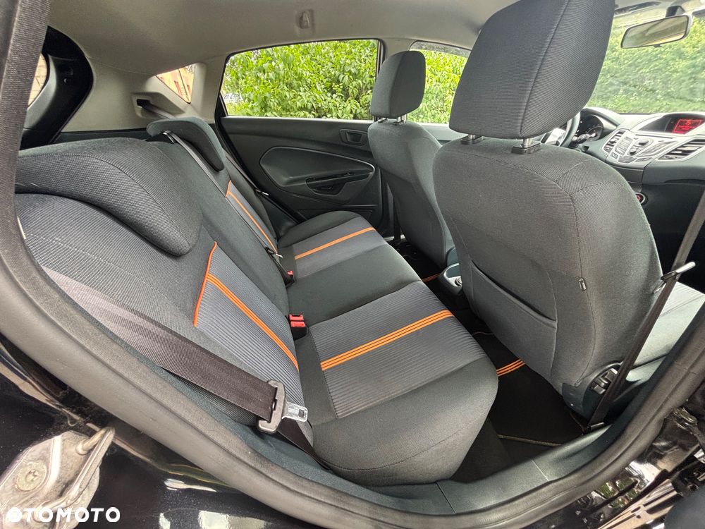 Ford Fiesta 1.25 Champions Edition - 19