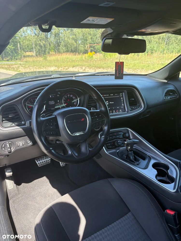 Dodge Challenger 5.7 R/T - 15