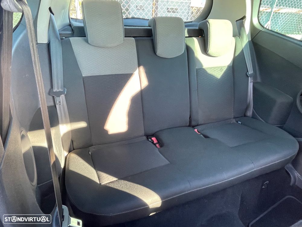 Renault Clio 1.2 16V Dynamique S - 8