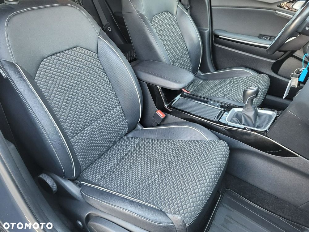 Kia Ceed 1.5 T-GDI Business Line - 20