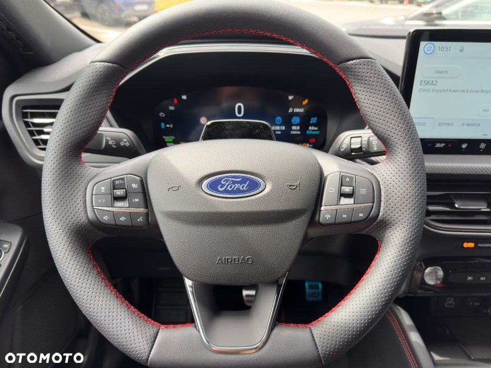 Ford Kuga - 18