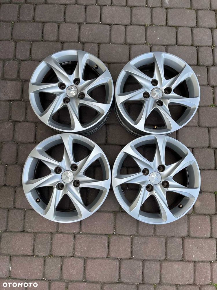 Oryginalne alufelgi Peugeot 4x108 15 cali  208 307 C3 C4 207 - 4