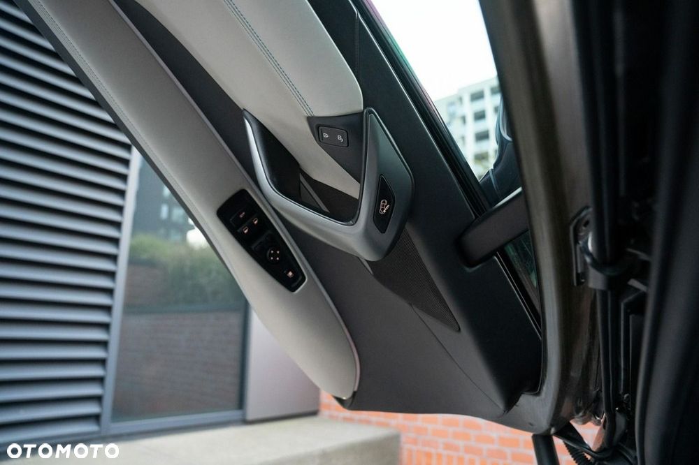 BMW i8 Standard - 23
