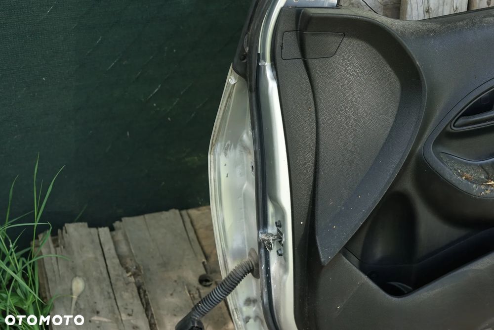 Drzwi przód przednie prawe Kia Picanto II 5d 3D - 13