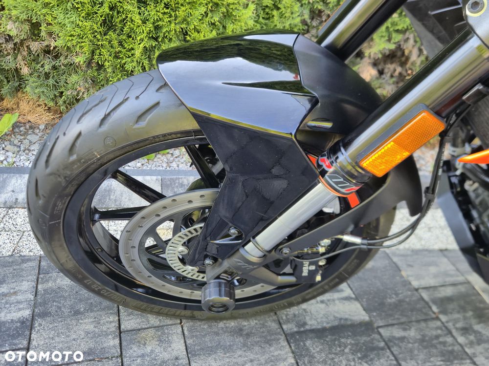 KTM Duke 125 - 17