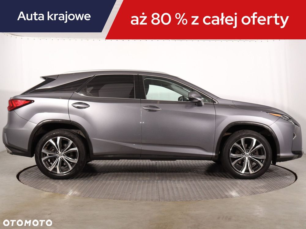 Lexus RX - 8