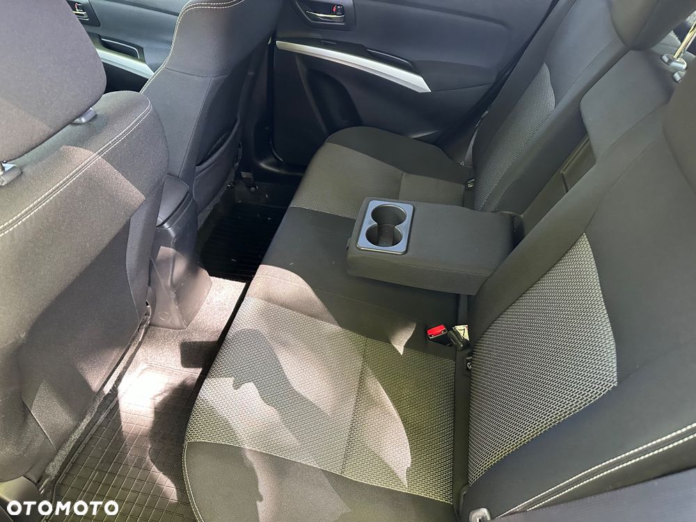 Suzuki SX4 S-Cross 1.6 Elegance 4WD - 23