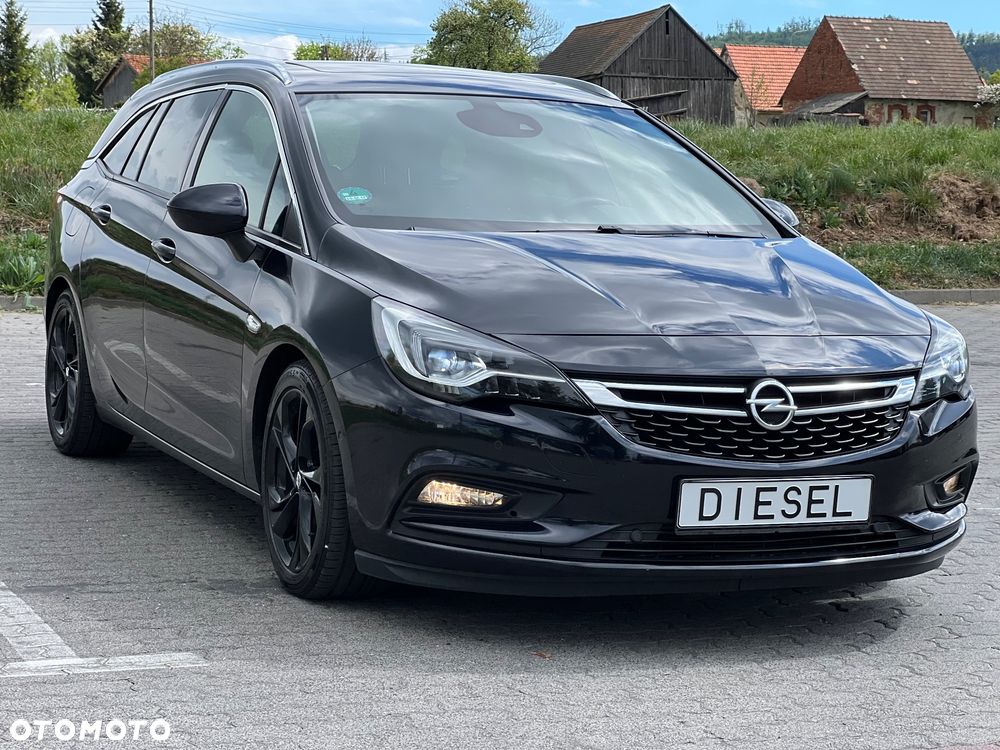 Opel Astra 1.6 CDTI DPF ecoFLEX TourerStart/Stop Exklusiv - 2