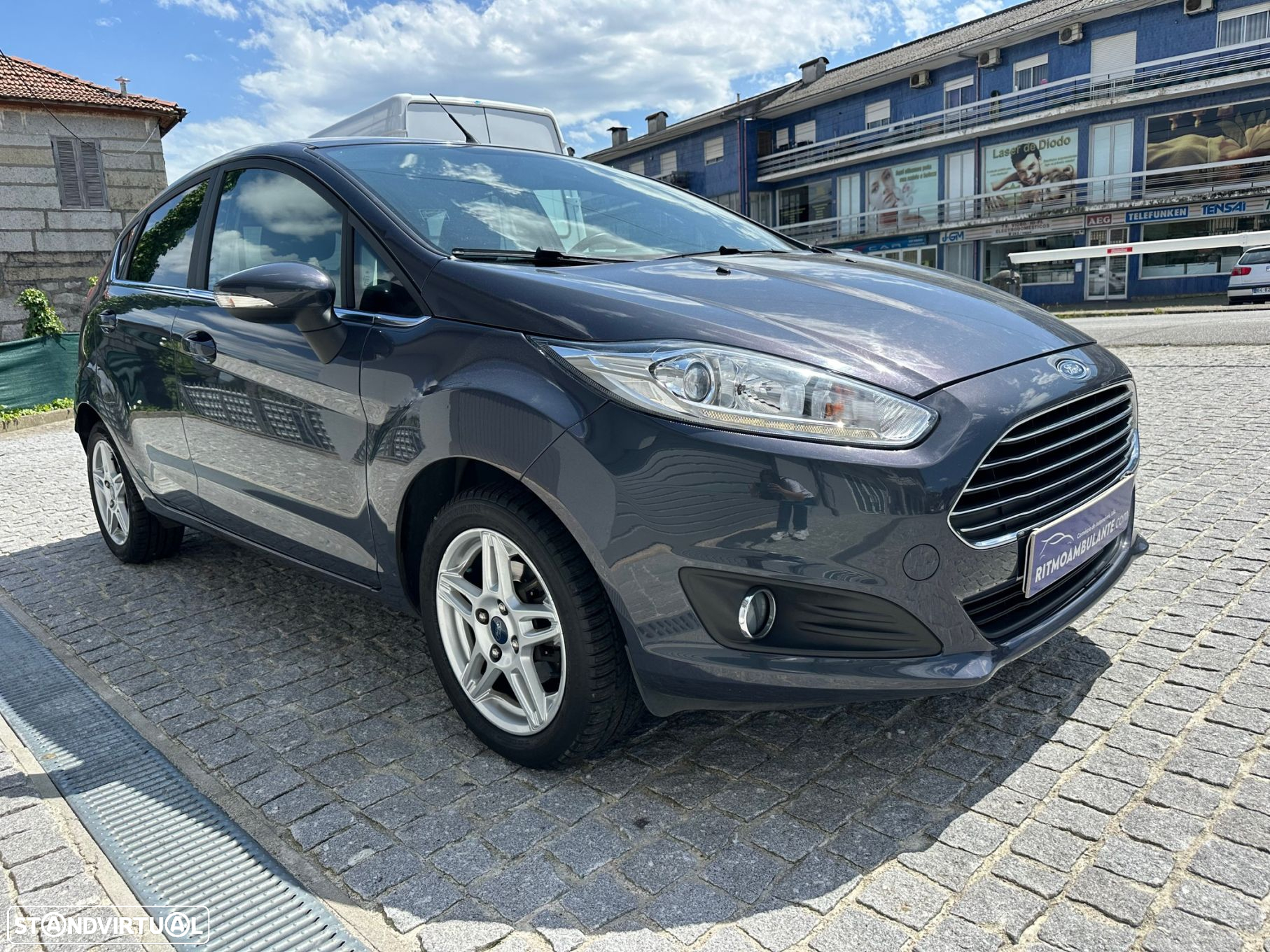 Ford Fiesta 1.0 Ti-VCT Titanium - 6