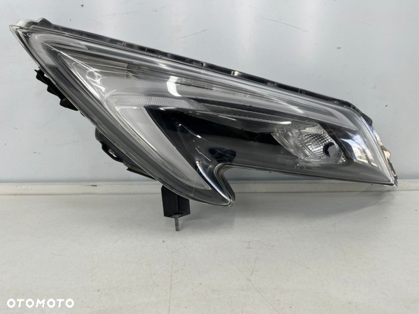 Lampa reflektor Nissan Juke I Lift 14-19r lewa przednia kierunkowskaz światło do jazdy dziennej