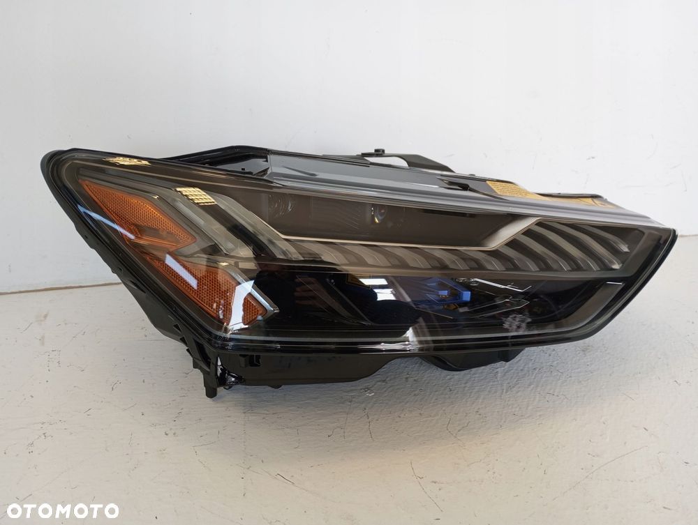 LAMPA PRAWA LASER AUDI A7 4K8 USA - 2