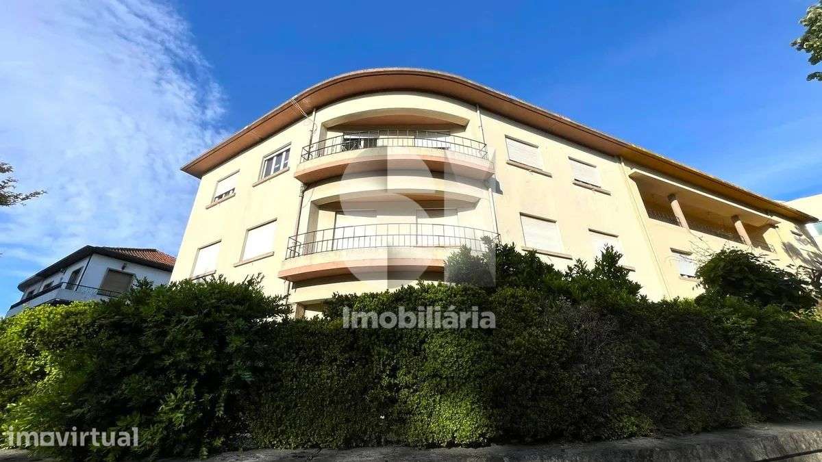 Andar Moradia T4 + 1 - Grande imagem: 2/41