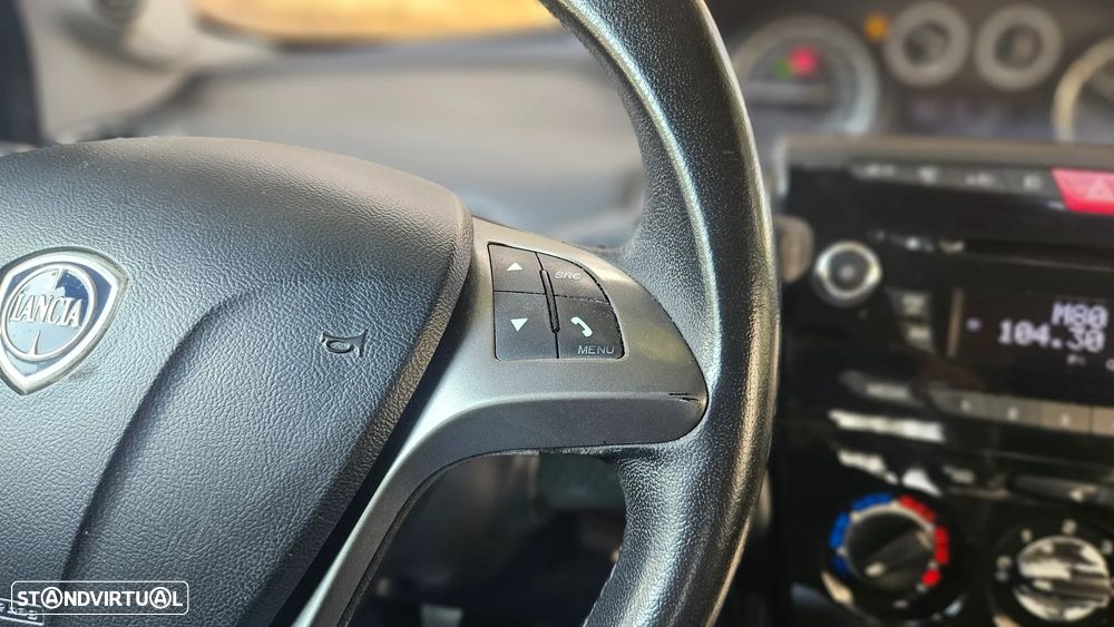 Lancia Ypsilon 1.3 M-jet S&S Silver - 14