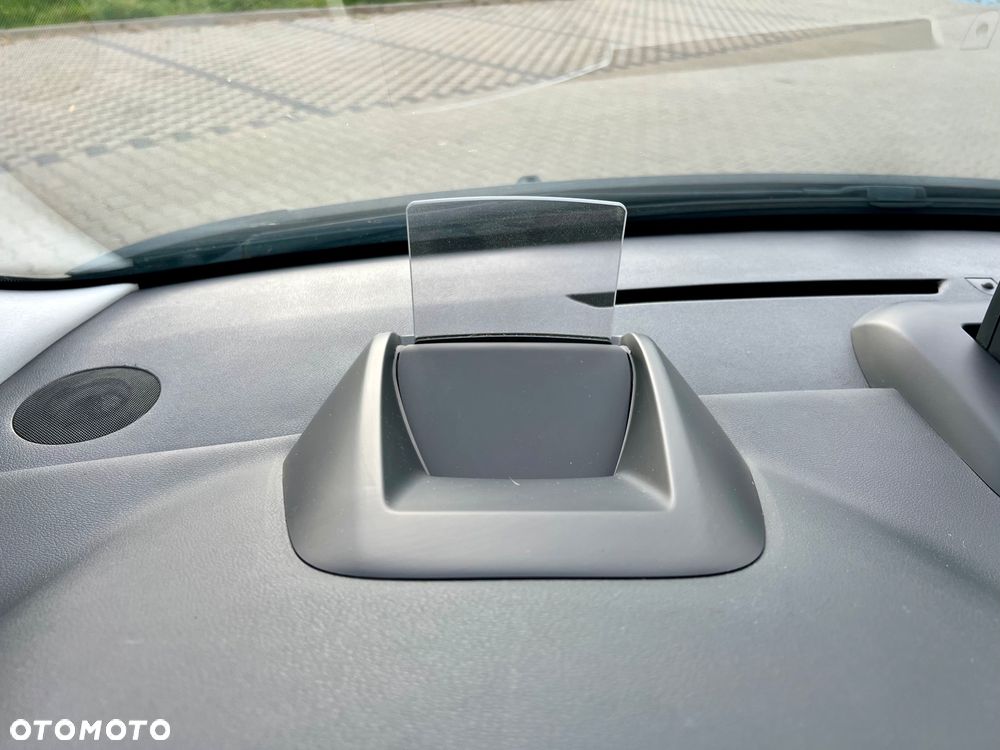 Peugeot 5008 - 12