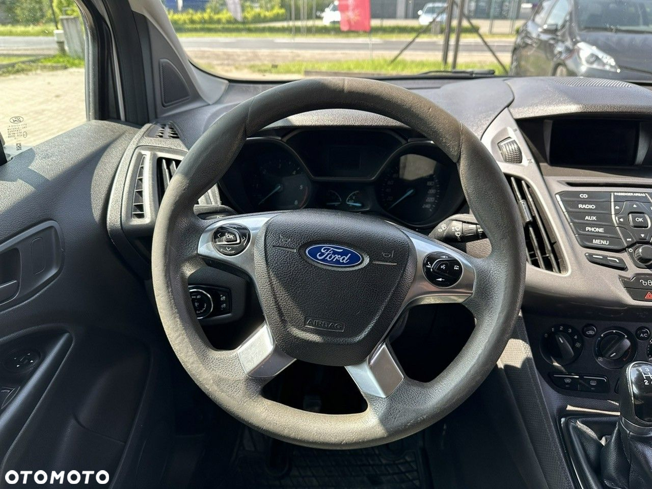 Ford Transit Connect - 15