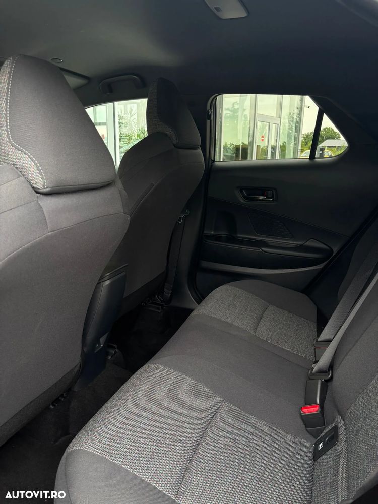 Toyota C-HR 1.8 HEV 140 CP 4x2 CVT Dynamic - 7