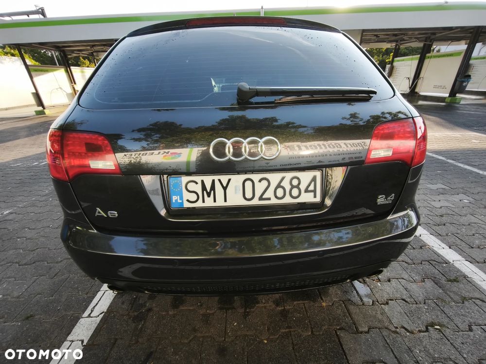 Audi A6 Avant 2.4 Quattro - 8