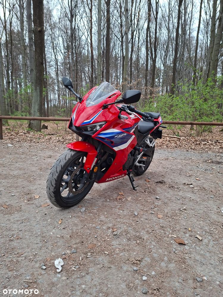 Honda CBR - 1