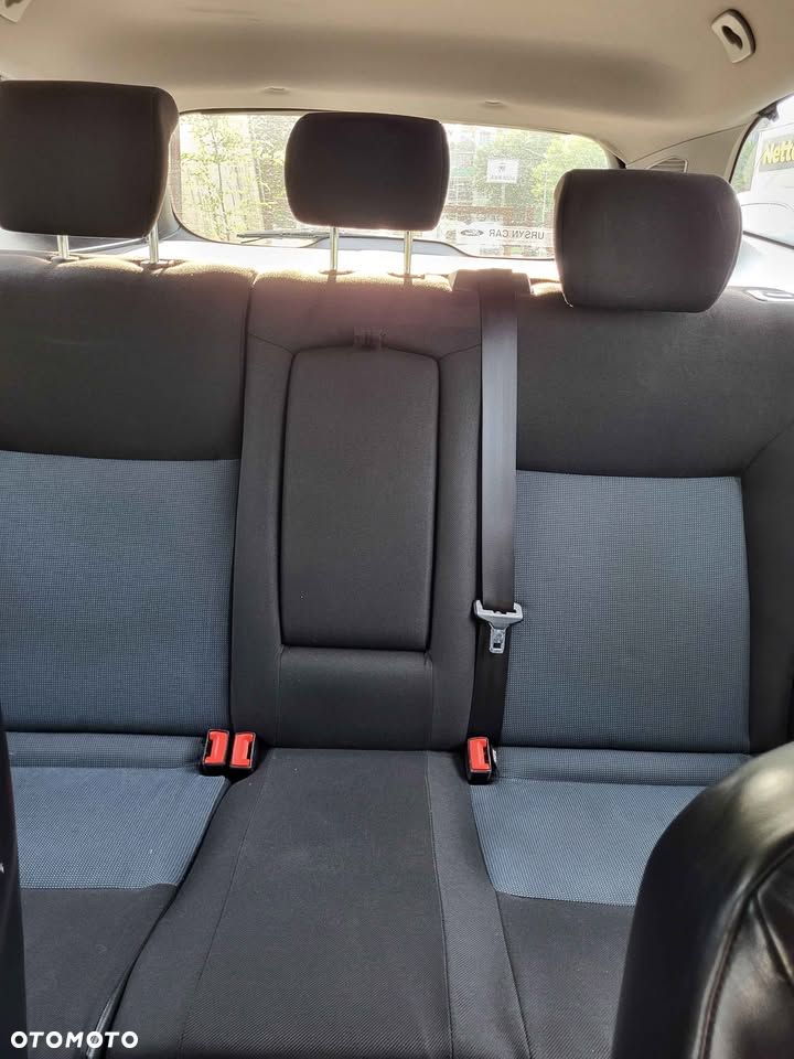 Ford Mondeo - 13