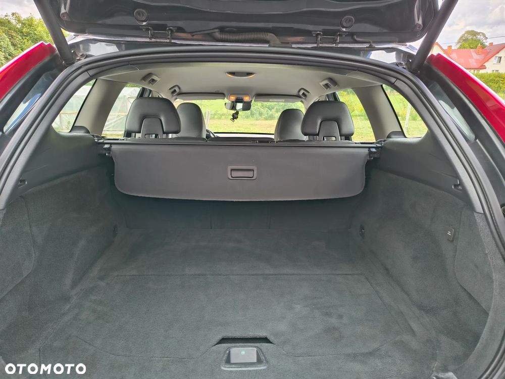 Volvo XC 60 D4 Summum - 28