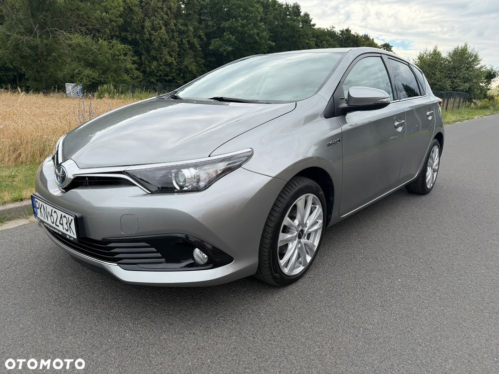 Toyota Auris 1.8 HSD Prestige NAVI - 3