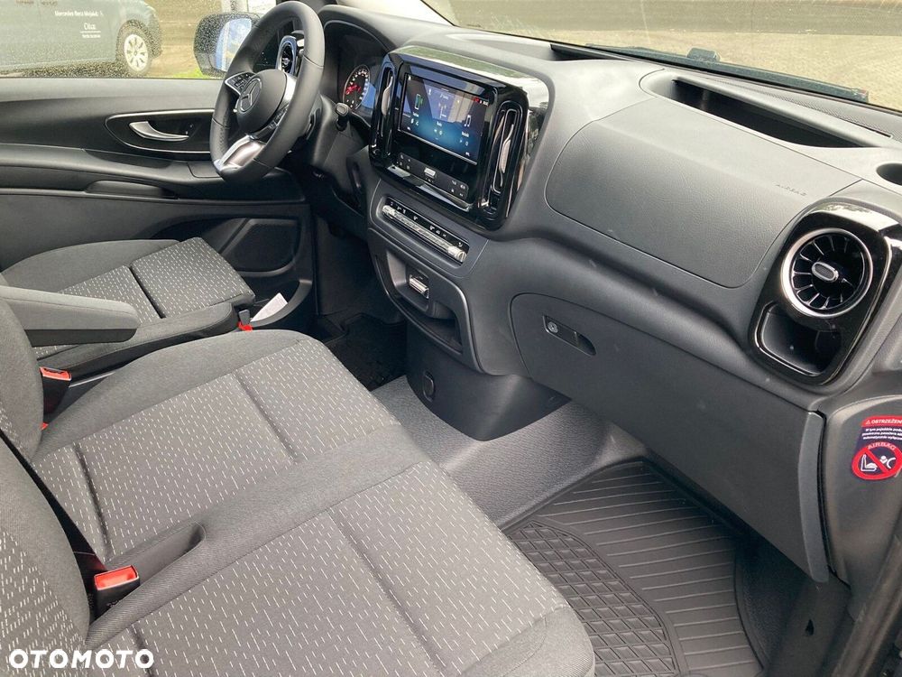 Mercedes-Benz Vito - 16