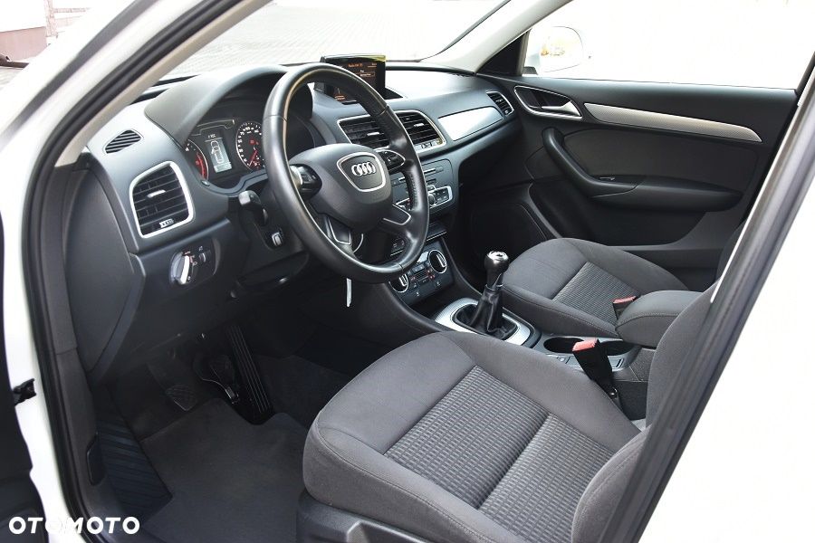 Audi Q3 2.0 TDI Sport - 11