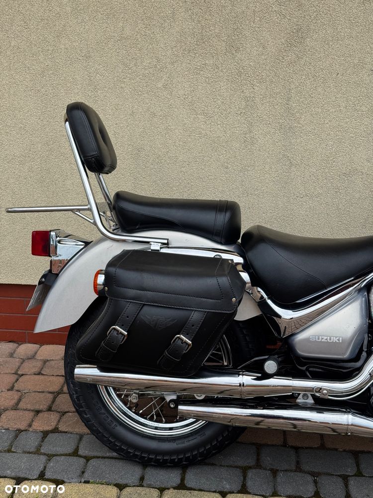 Suzuki Inny - 22