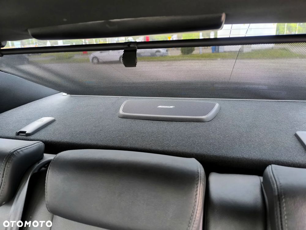 Renault Latitude - 17