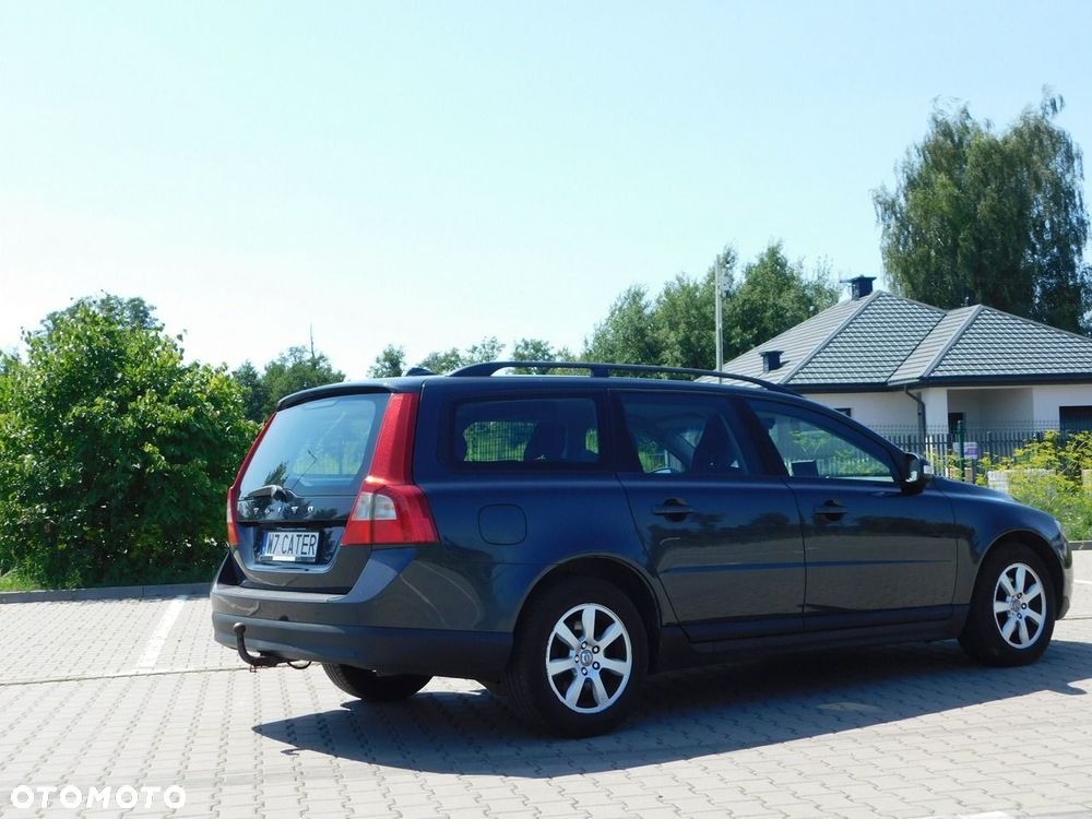 Volvo V70 2.0D Momentum - 5