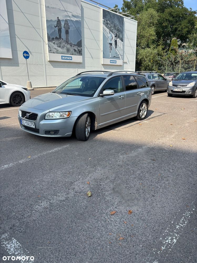 Volvo V50 2.0D DPF Powershift - 1