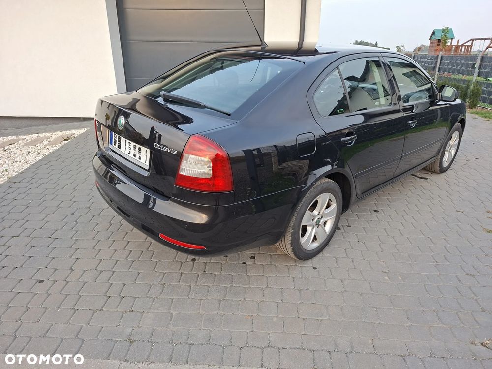 Skoda Octavia 2012 photo 5
