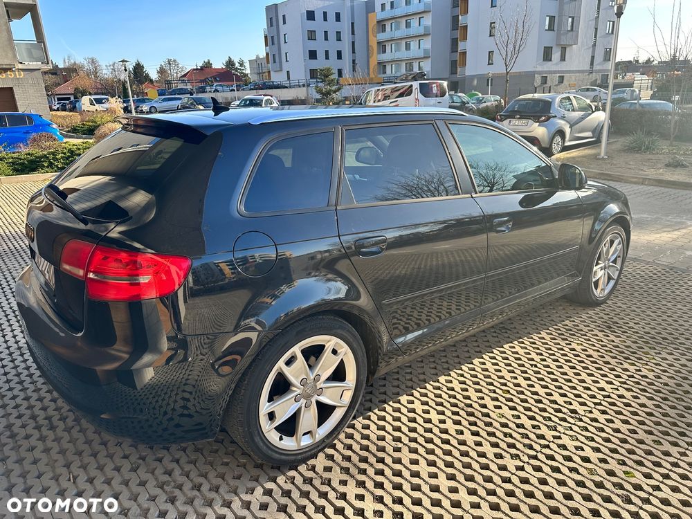 Audi A3 Sportback 2.0 TDI DPF Attraction - 6