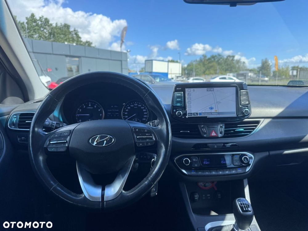 Hyundai i30 - 16