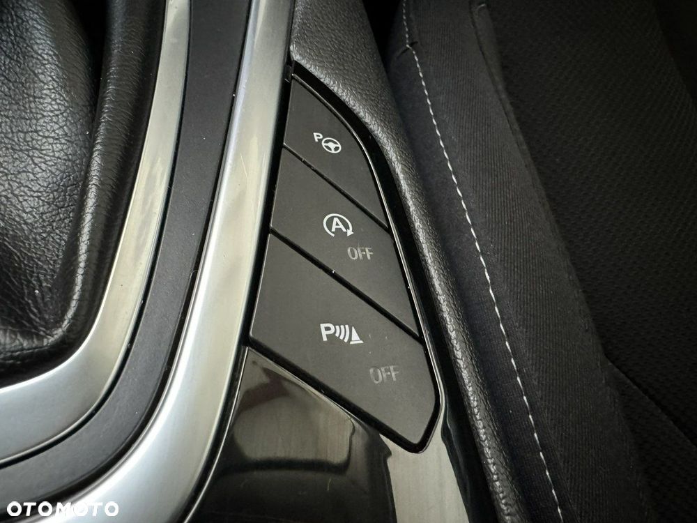 Ford S-Max 2.0 TDCi Titanium PowerShift - 26