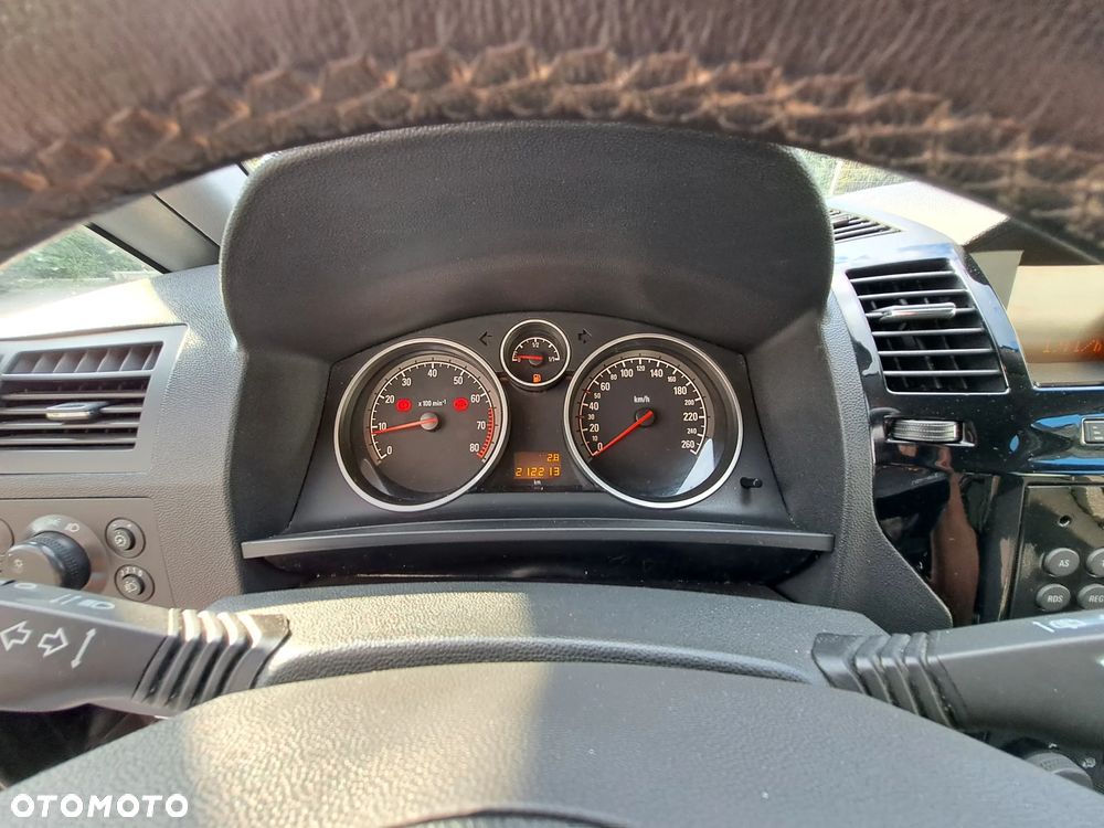 Opel Zafira 1.6 ECOFLEX Edition 111 Jahre - 26