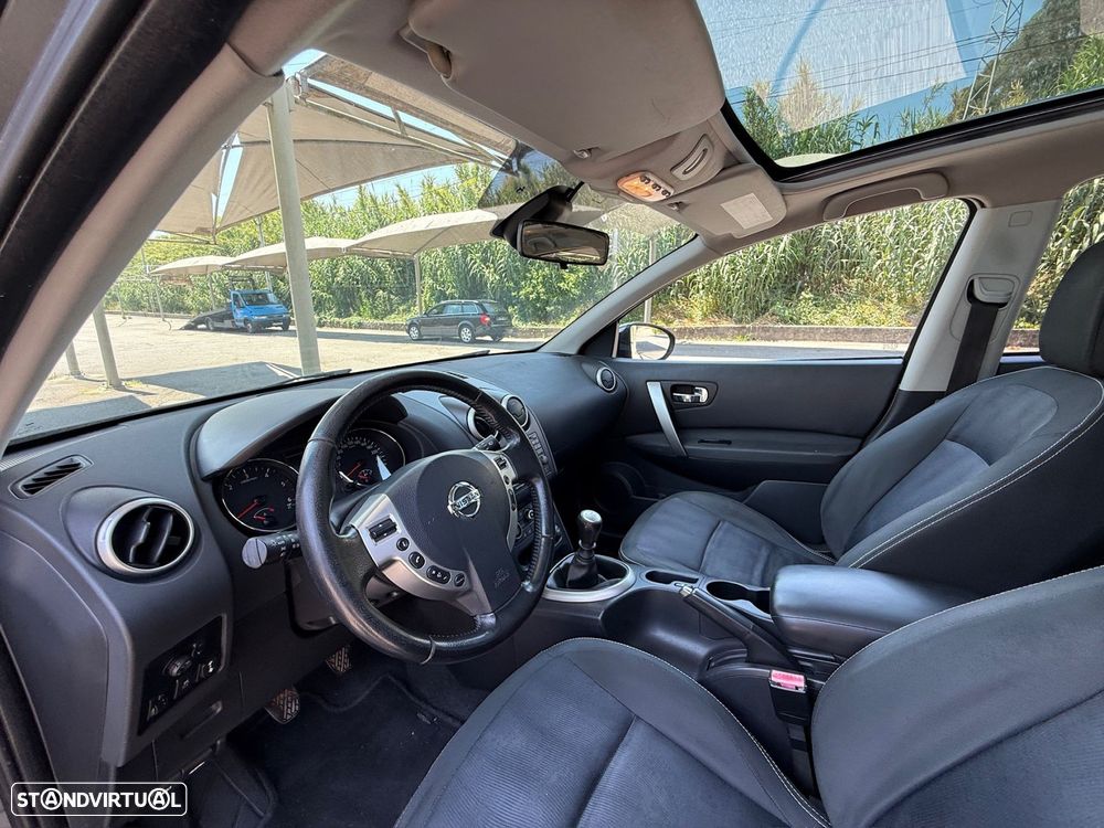 Nissan Qashqai +2 - 9