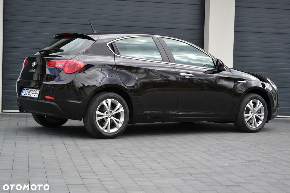 Alfa Romeo Giulietta - 16