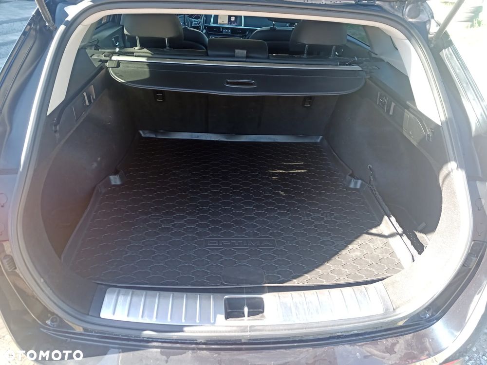 Kia Optima 1.6 T-GDI L DCT - 12