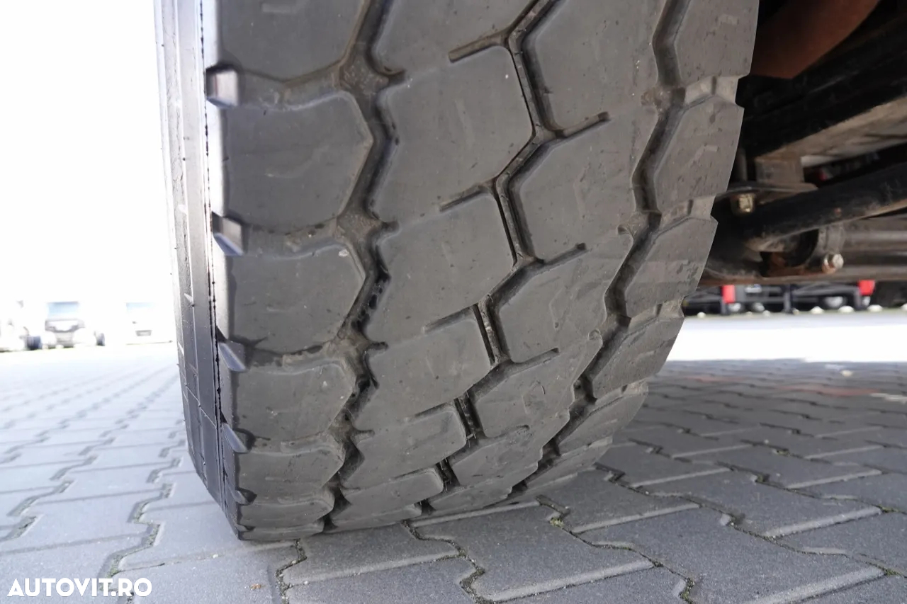 MAN TGS 18.400 / 4x4 / BASCULANTE - 4,7 M + HDS HIAB 111 inaltime: 7,4 m / MANUAL / PALET / RADIO CONTROL - 17