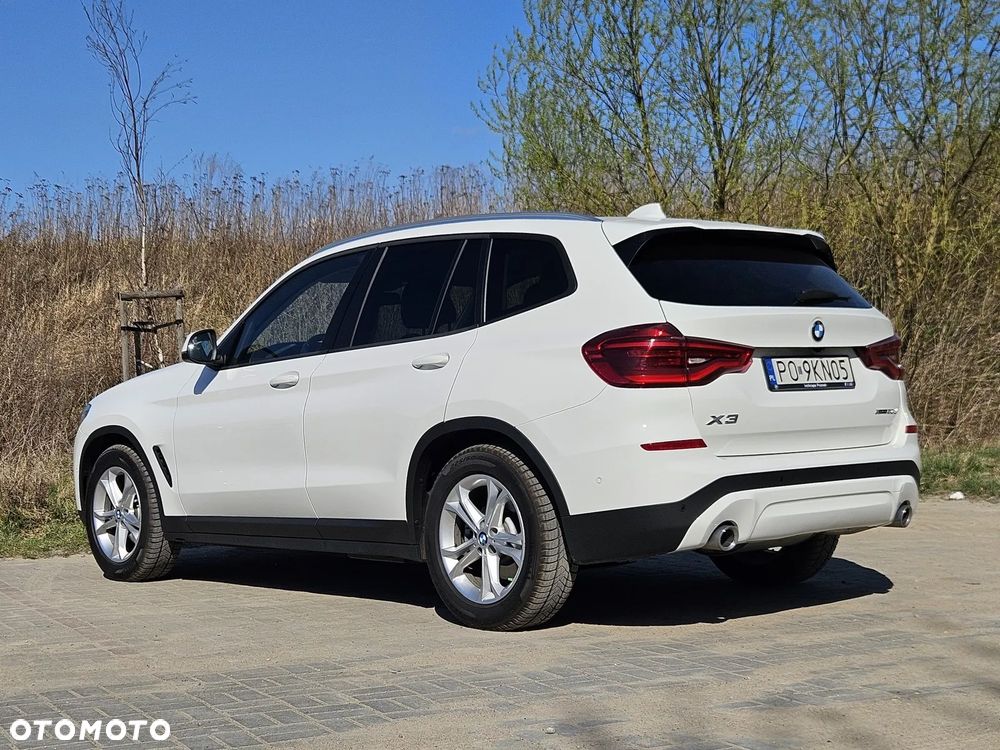 BMW X3 xDrive20d Advantage - 6