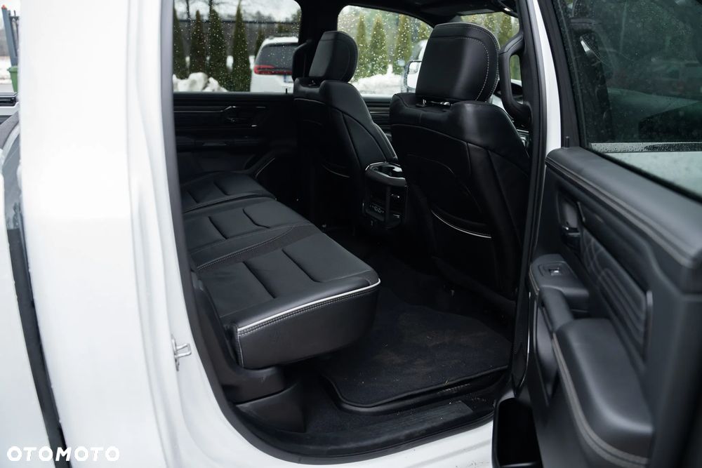 RAM 1500 5.7 Crew Cab Limited - 22