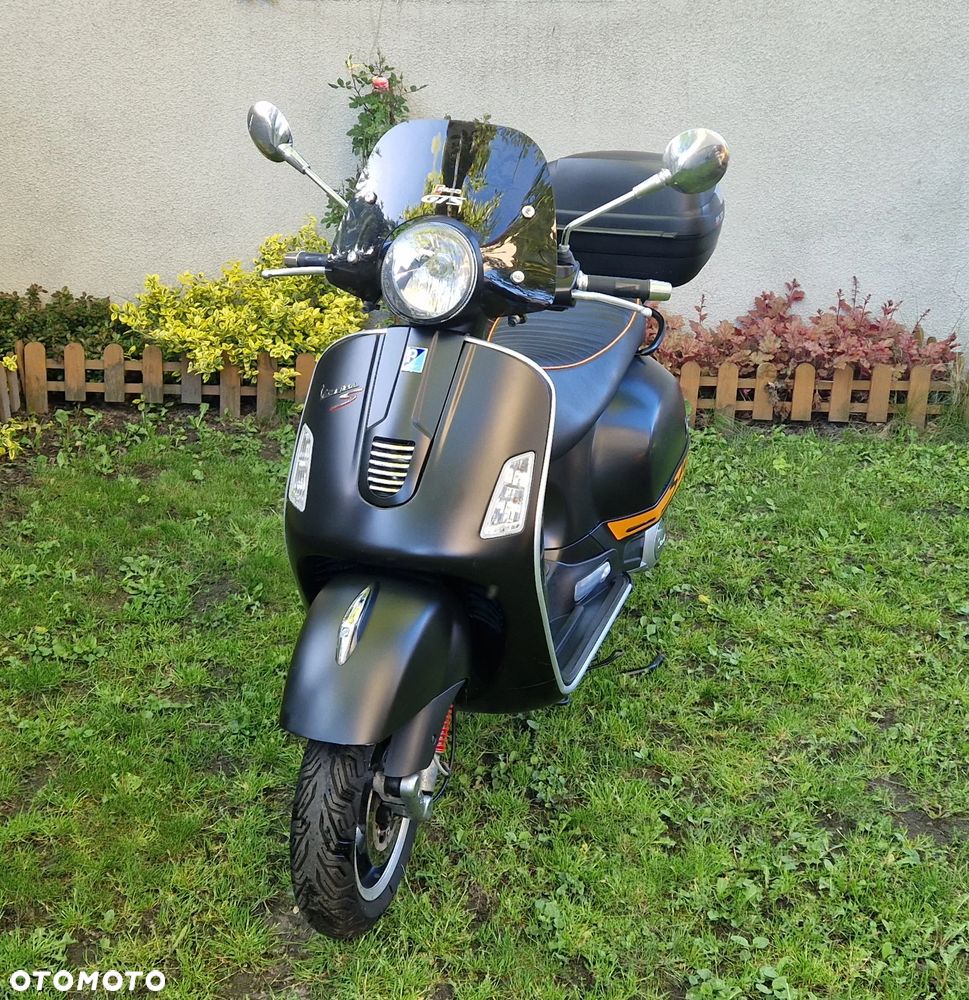 Piaggio Vespa - 5