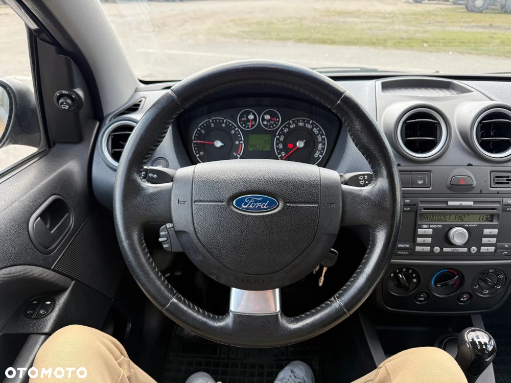 Ford Fiesta 1.25 FX Silver - 12